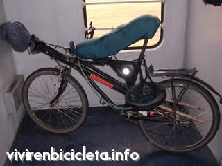 Bicicleta en el tren